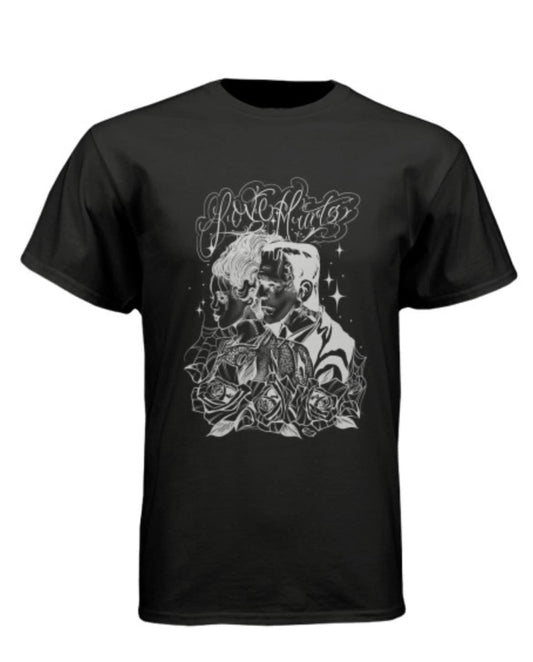 Love hurts T-shirt